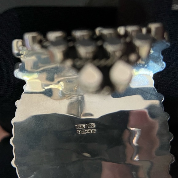 Sterling Silver Cuff Bracelet. Gender neutral. - Picture 9 of 12